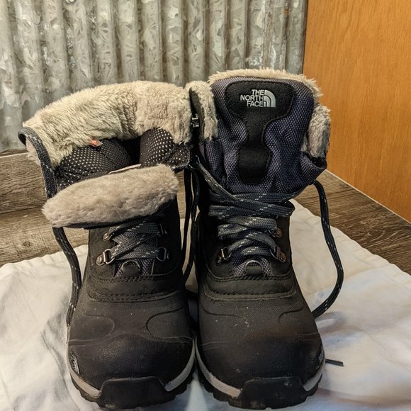 The North Face Shoes - NORTH FACE Women's Boots Size 8 Black Winter/Snow "Chilkat"
